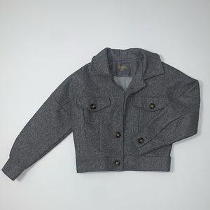 CROPPED STRUCTURED GREY LIGHT JACKET